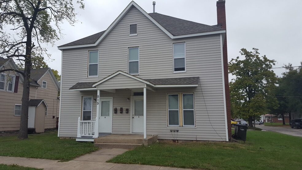 Building Photo - 515 E. Pierce St. Apt. B