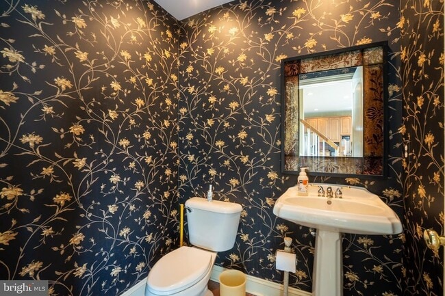 Building Photo - 19 Meadowlark Dr