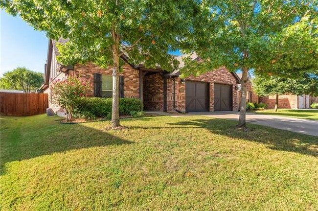 Building Photo - 529 Sterling Dr