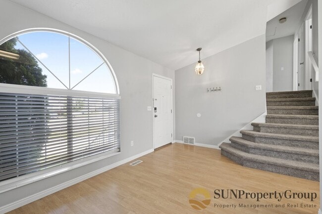 Building Photo - 5458 S 4250 W