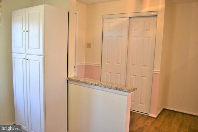 Building Photo - 8349 Windfall Rd