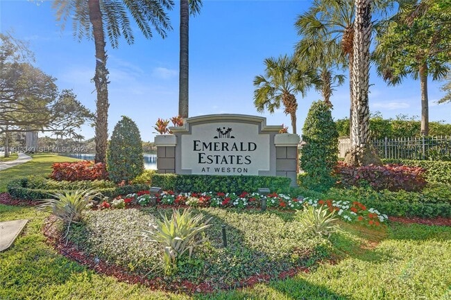 Building Photo - 4118 Sapphire Terrace