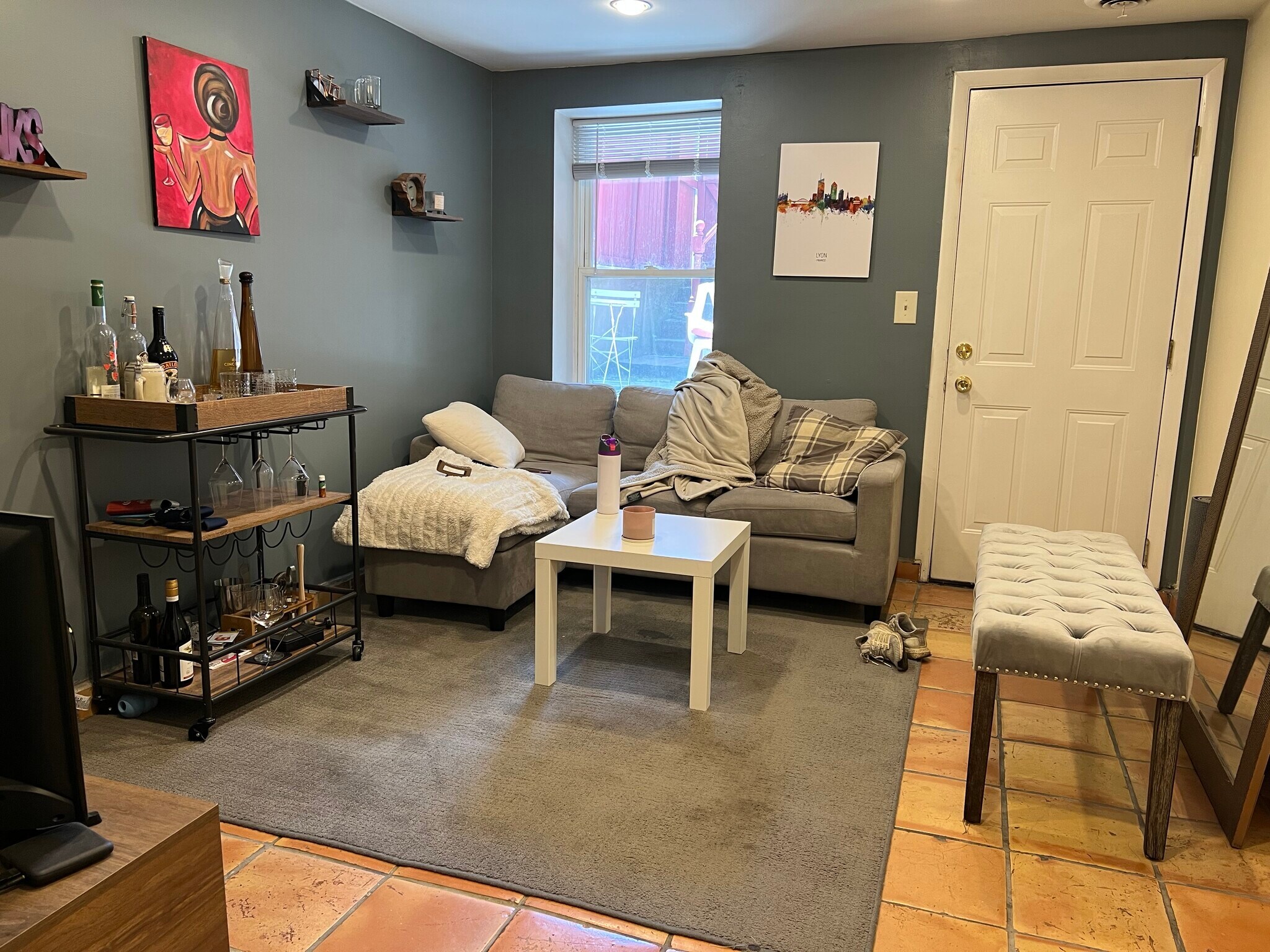 Living room, different furniture layout - 1610 N Wolcott Ave
