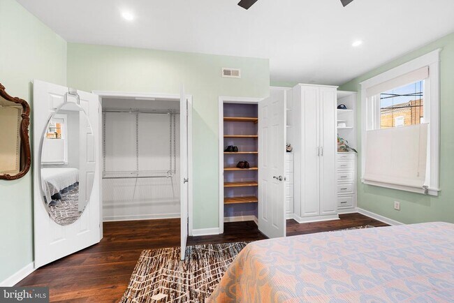 Building Photo - 1236 Snyder Ave