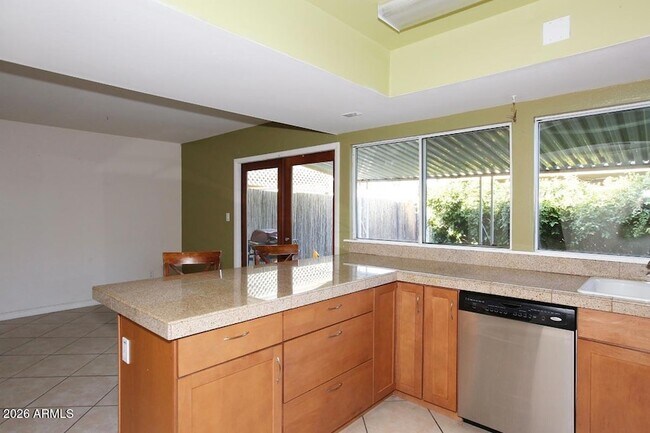 Building Photo - 5114 N Granite Reef Rd