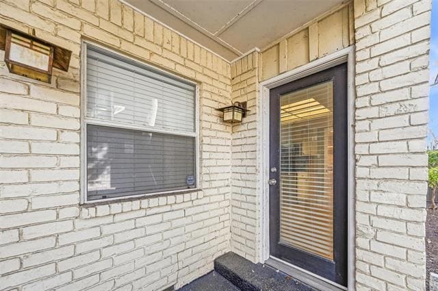 Building Photo - 7807 Meadow Park Dr