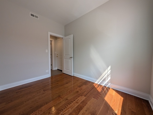 Building Photo - 3048 N Milwaukee Ave