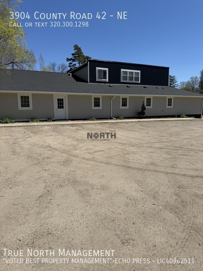 Building Photo - 3904 County Rd 42 NE