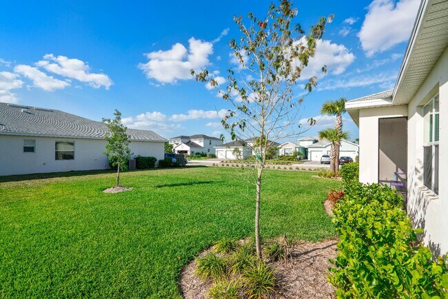 Building Photo - 17548 Canopy Ct