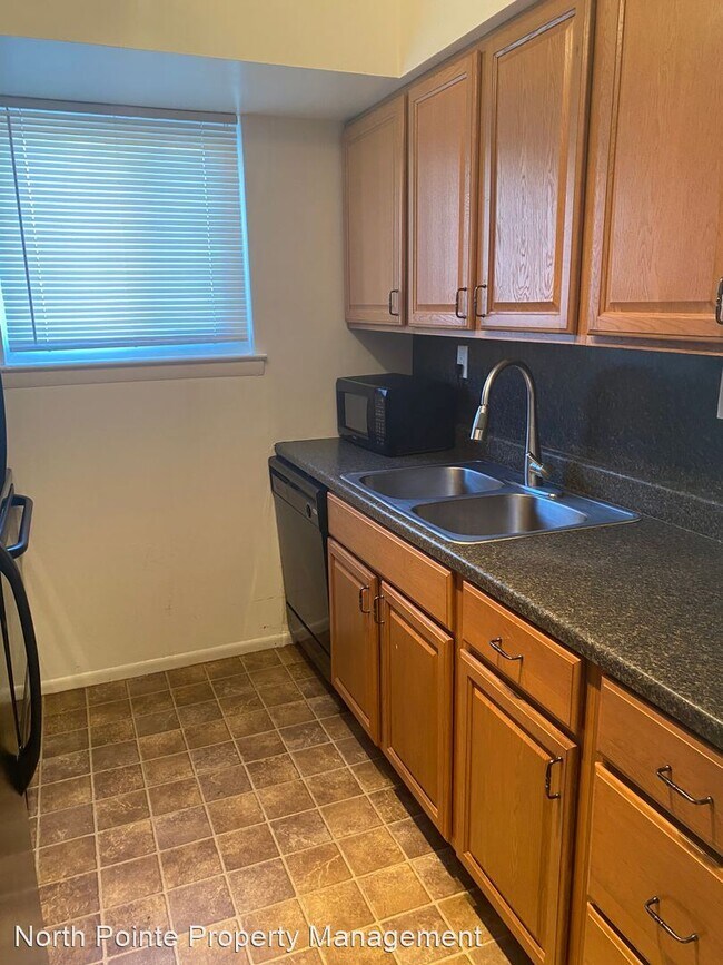 2 br, 1 bath House 133 Lancaster Estates 133 Lancaster Estates