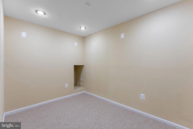 Building Photo - 2798 Burrough Hill Ln