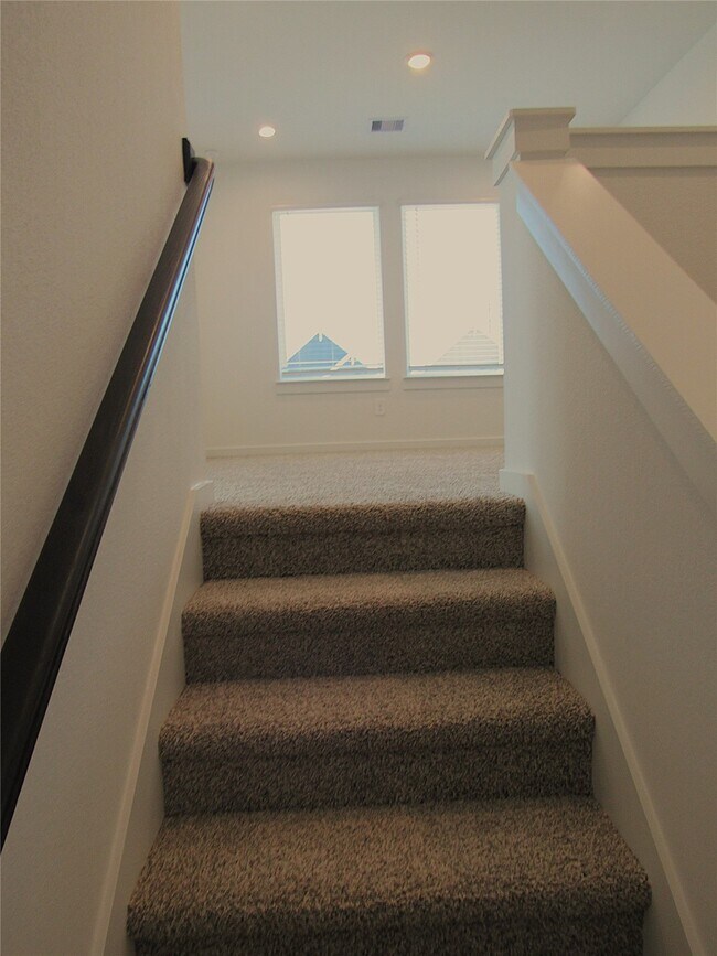 Building Photo - 2807 Glengary River Wy