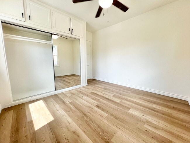 Building Photo - Charming Remodeled Lakewood Home with Bonu...