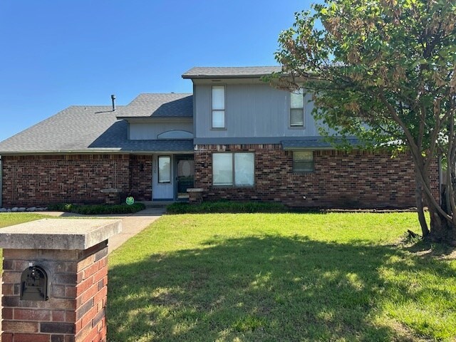 Primary Photo - 1100 NW 141st St
