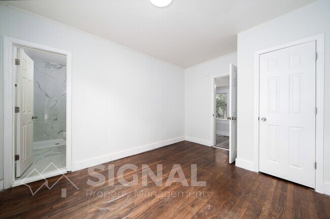 Building Photo - 2521 15th St Ensley