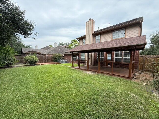 Building Photo - 4614 Russett Pl S