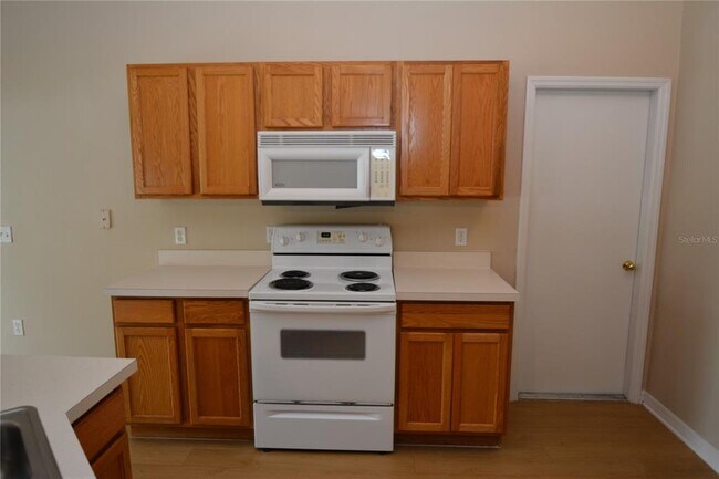 Building Photo - 5 Kathleen Trail