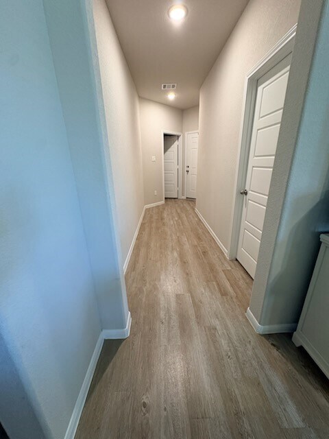 Building Photo - 341 Emerald Thicket Ln