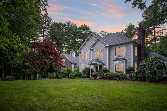 Building Photo - 3 W Hollow