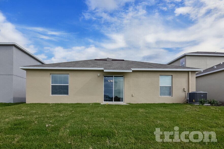 Building Photo - 10409 Fairy Moss Ln