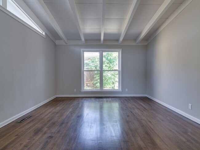 Building Photo - 5157 Mason Rd