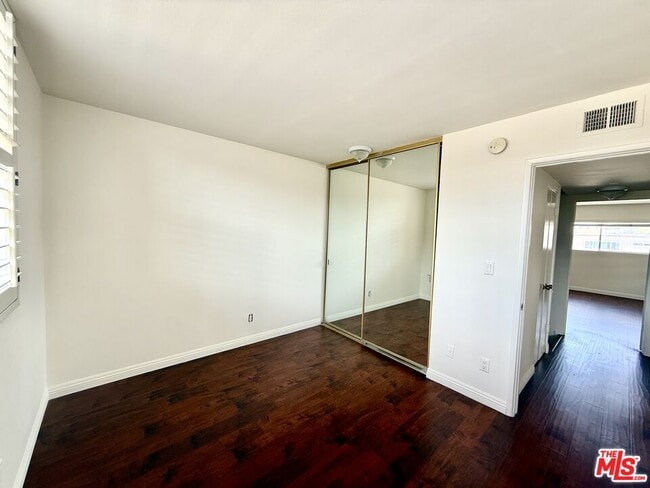 Building Photo - 18110 Killion St