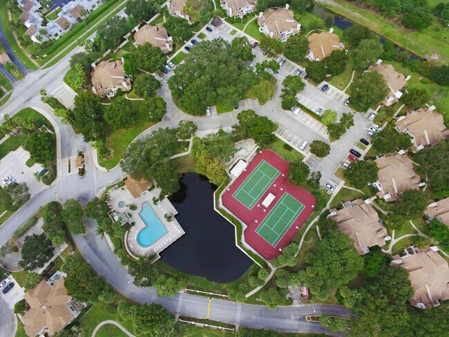 Building Photo - 8140 Bridgewater Ct