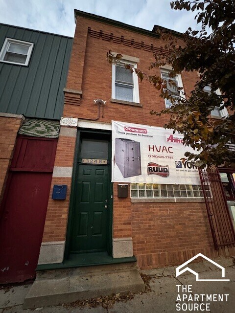 Building Photo - 3248 W 25th St