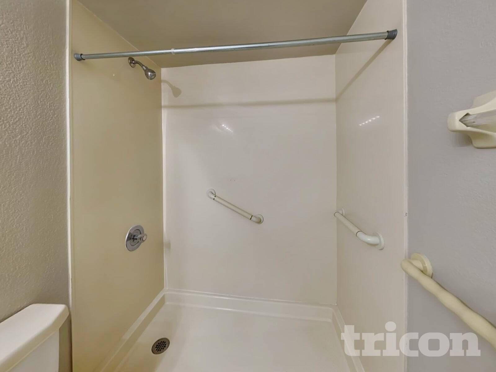 Building Photo - 11931 Marabou Ct S