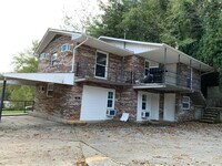 Building Photo - Madrid Court