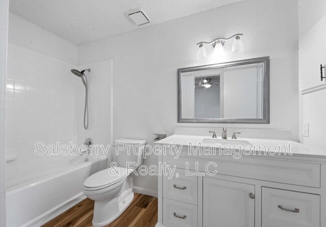 Building Photo - 634 Ridgeline Dr