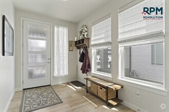 Building Photo - "Charming West Haven Retreat: Spacious 3-B...