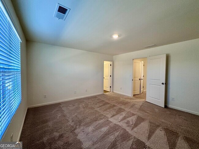 Building Photo - 1066 Paddington Dr