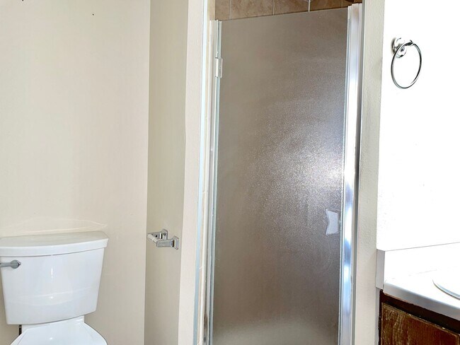 Building Photo - 2 Bedroom Patio Home With Central Air Conditioning
