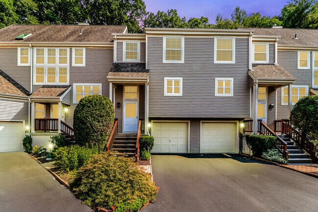 Primary Photo - 613 Foxboro Dr