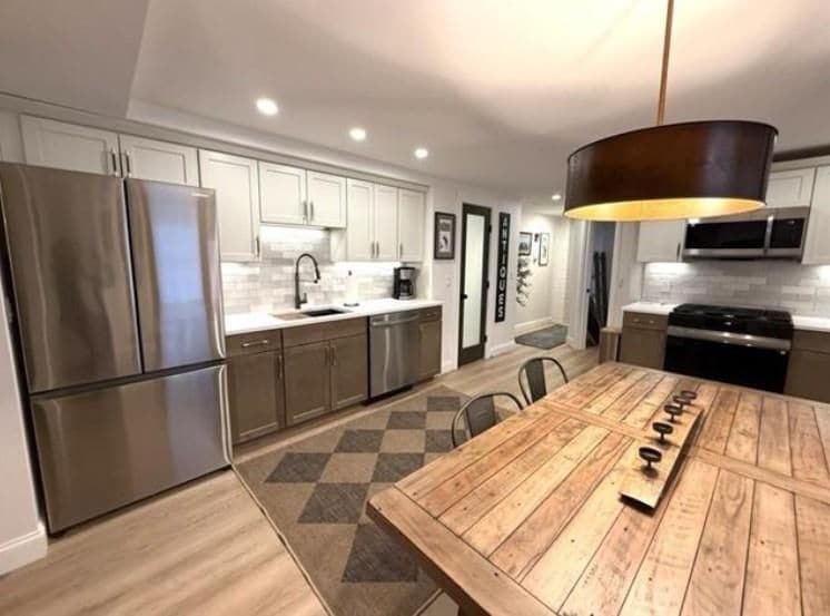 Building Photo - 2895 White Mountain Hwy