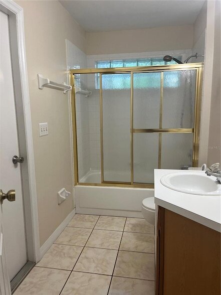 Building Photo - 127 Madrona Dr