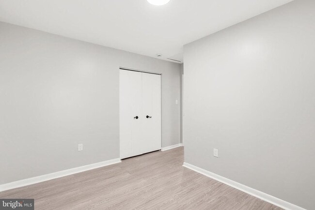 Building Photo - 19264 Wheatfield Terrace