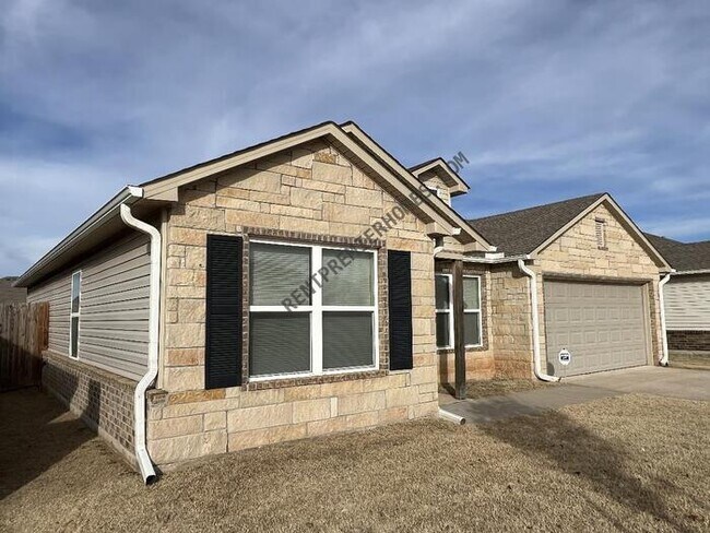 Building Photo - 1840 Land Run Dr