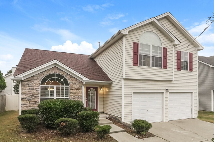 Building Photo - 2530 Carolina Ridge