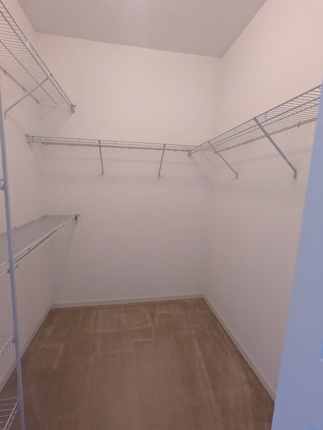 Building Photo - 8351 38th St Cir E