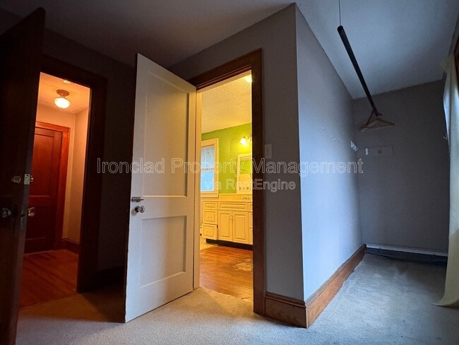 Building Photo - 173 Leesville Rd