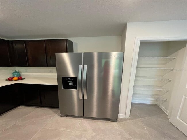 Building Photo - 6579 SW 81st Lp