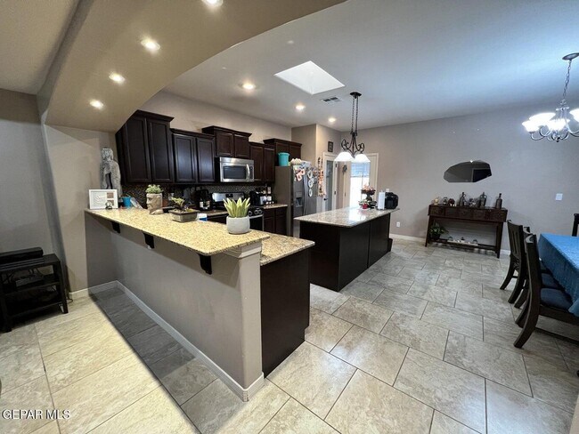 Building Photo - 14664 Igor Kaleri Ave