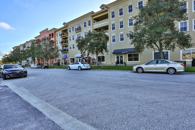 Building Photo - 3BR 2.5BA VENETIAN BAY TOWNHOME