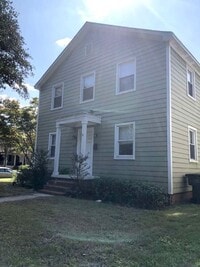 Building Photo - Larchmont