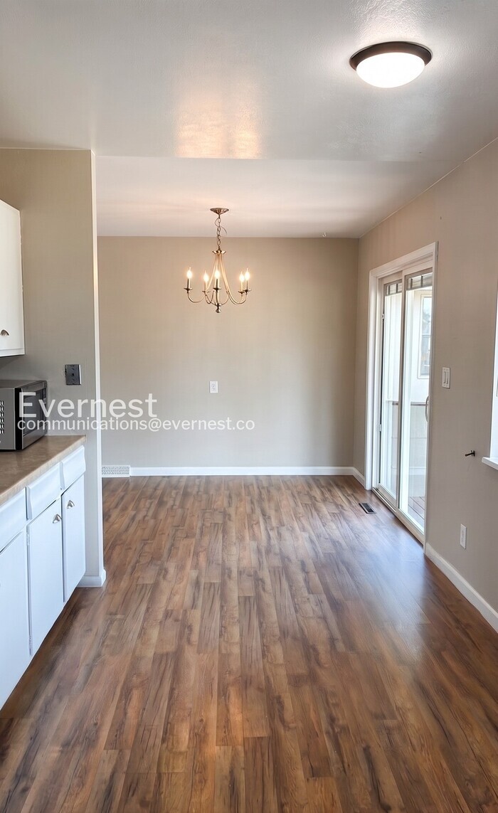 Building Photo - 1629 26th Ave Ct