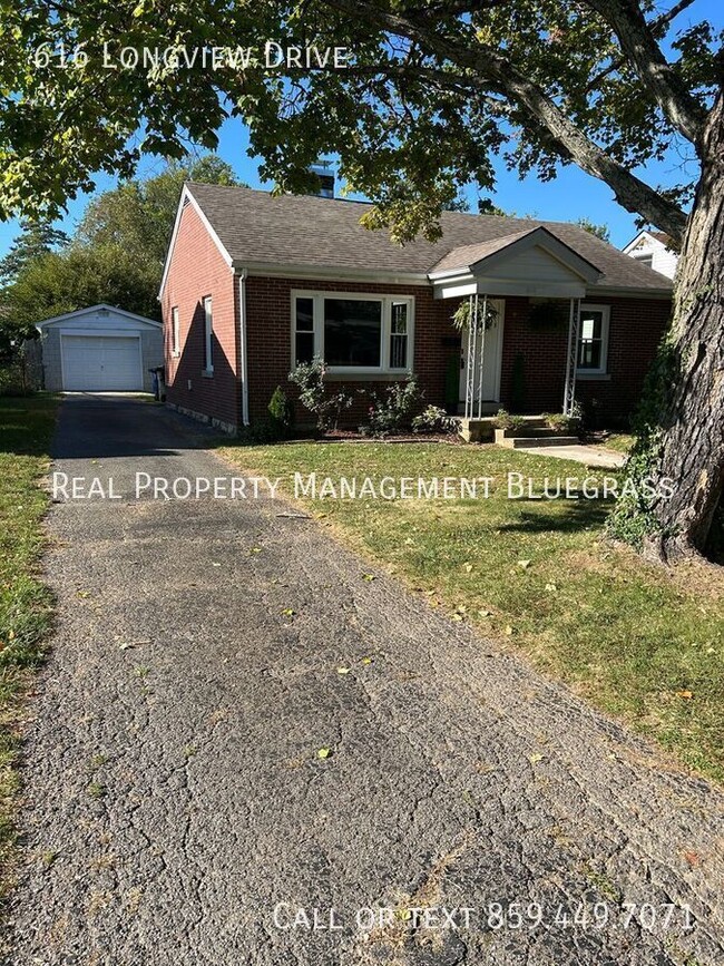 Building Photo - 616 Longview Dr