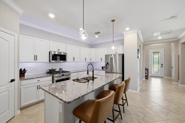 Building Photo - 17234 Blue Rdg Pl