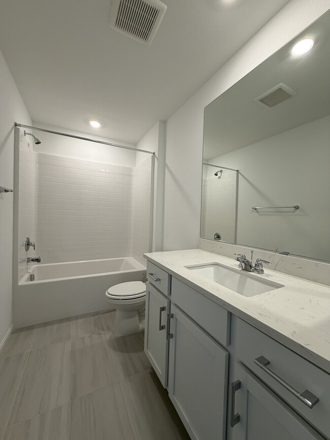 Building Photo - 7430 Pioneer Way